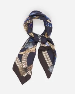 Lanvin SILK SCARF WITH CURB PRINT 7 Lanvin SILK SCARF WITH CURB PRINT -Lanvin Fashion aw safc01 curb a2360 d 55410078 391d 42eb 93cb b15d55c800b4