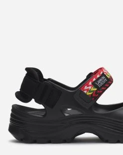 LANVIN X SUICOKE WAKE CURB LACES – WOMEN 10 LANVIN X SUICOKE WAKE CURB LACES – WOMEN -Lanvin Fashion fw sass0n evat a2310 e 2c279fd9 5d36 4ae6 b4ab d0bc743400b5