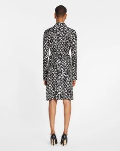 Lanvin FLOWER PRINT LONG SLEEVE WRAP MIDI DRESS 10 Lanvin FLOWER PRINT LONG SLEEVE WRAP MIDI DRESS -Lanvin Fashion rw dr0013 5615 p2310d